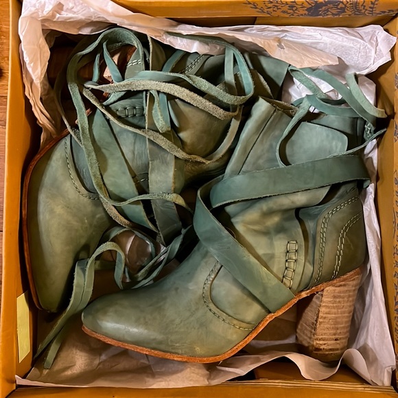 Free People Jade Seven Wonders Wrap Tie Boots 38 - Picture 3 of 11